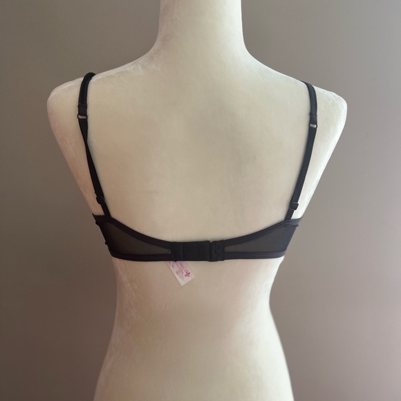Black lace push-up bra - 36C - Picture 3 of 6